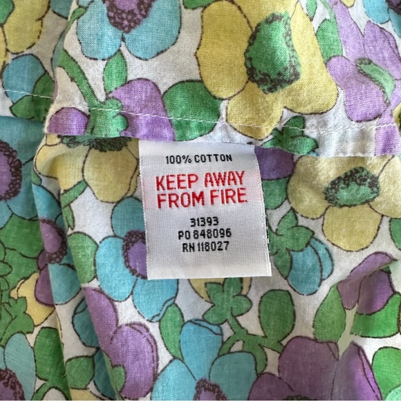 Mini Boden Floral Smocked Sleeveless Dress - Picture 5 of 7